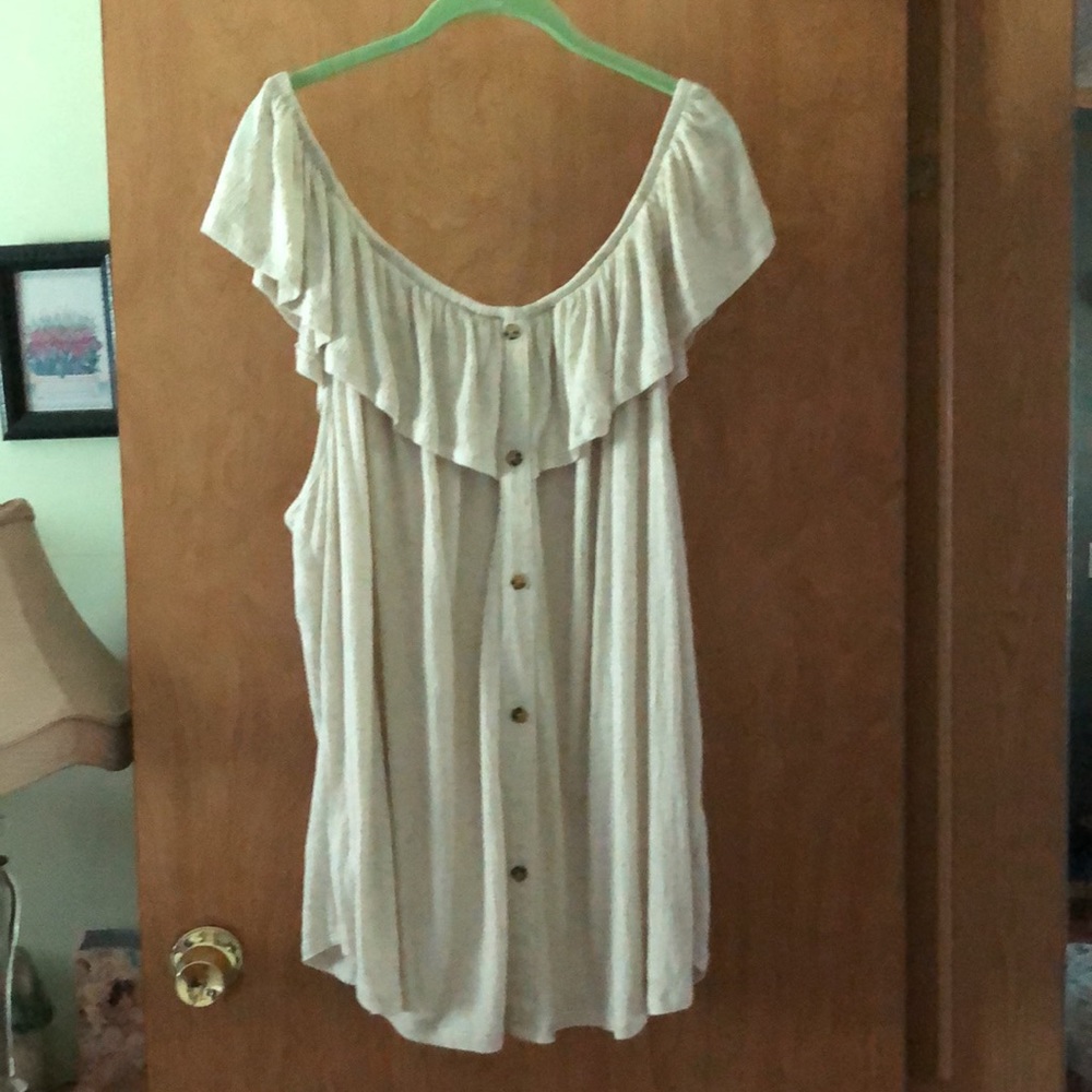 Summer Ruffle Top    2X
